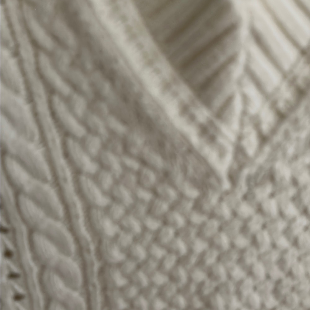 Cozy Knit J Crew Sweater Off-white Sweater
